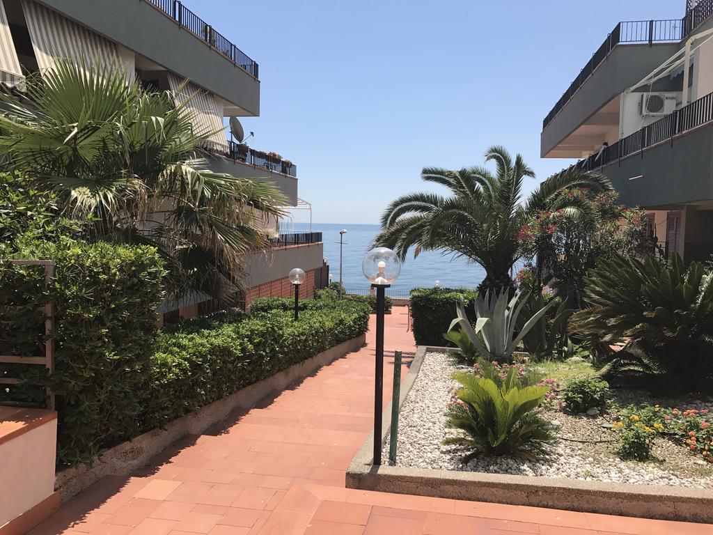 Casa Paloma Apartment Летояни Екстериор снимка